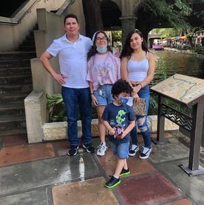 Meet your Posher, Jean